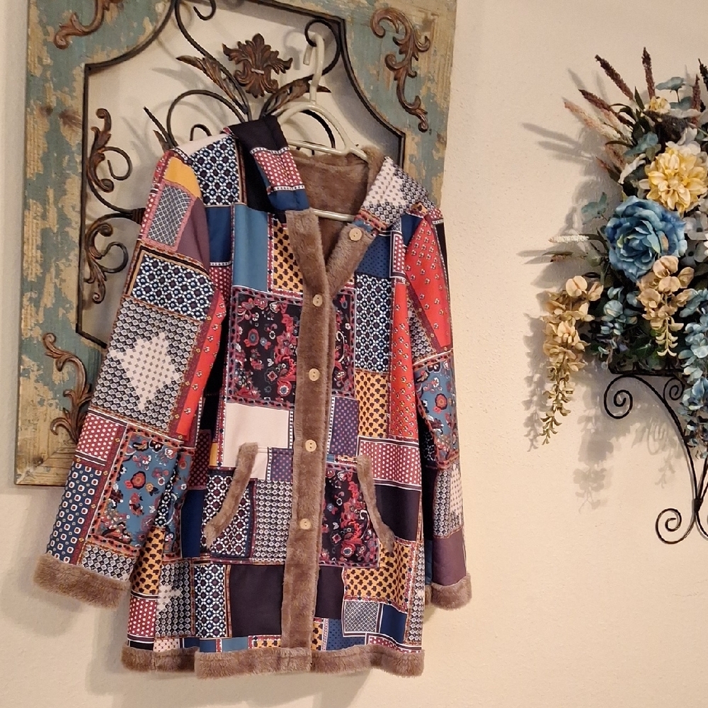 Colorful Patchwork Puffer Coat with Faux  Fur Trim. NWOT Size Large